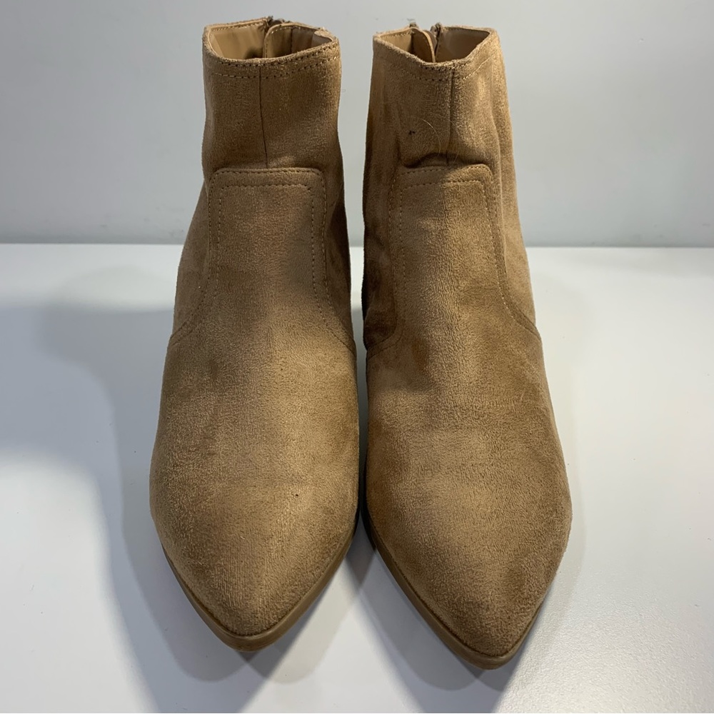 Banana Republic Womens Faux Suede Bootie Boots Shoes 8M Taupe Beige Zip Ankle - Picture 12 of 16